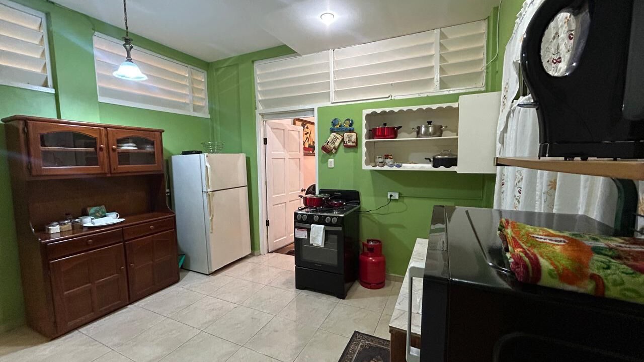 Photo of Kitchen in Woodbrook