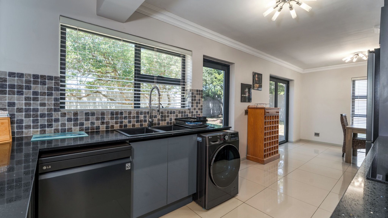 Photo of Kitchen in Hout Bay