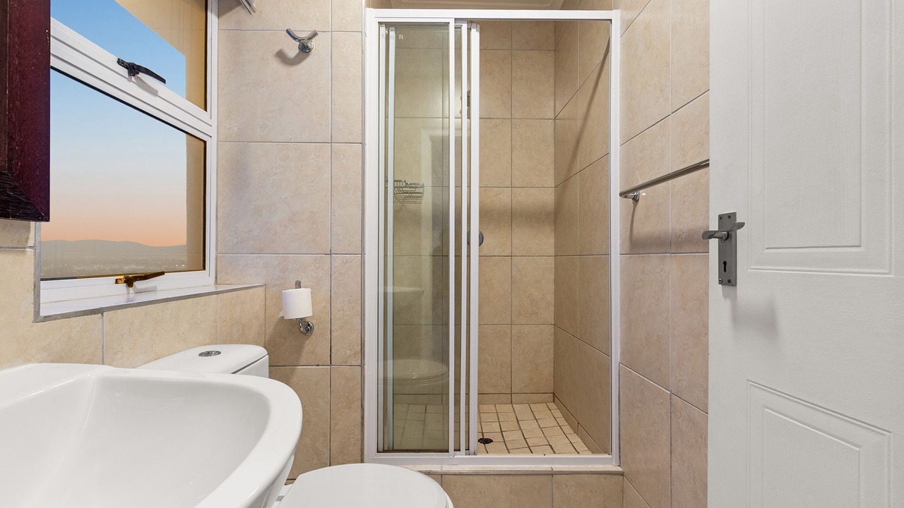 Photo of Bathroom in Bloubergstrand