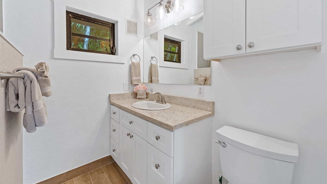 Photo of Bathroom in Estate Hull