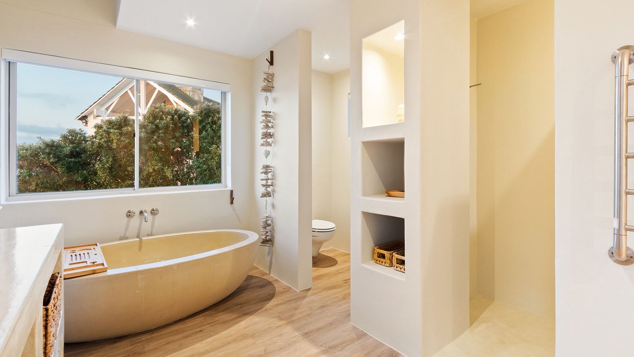 Photo of Bathroom in Fisherhaven