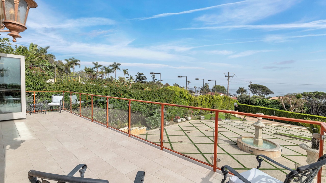 Photo of Patio Balcony in Western Malibu