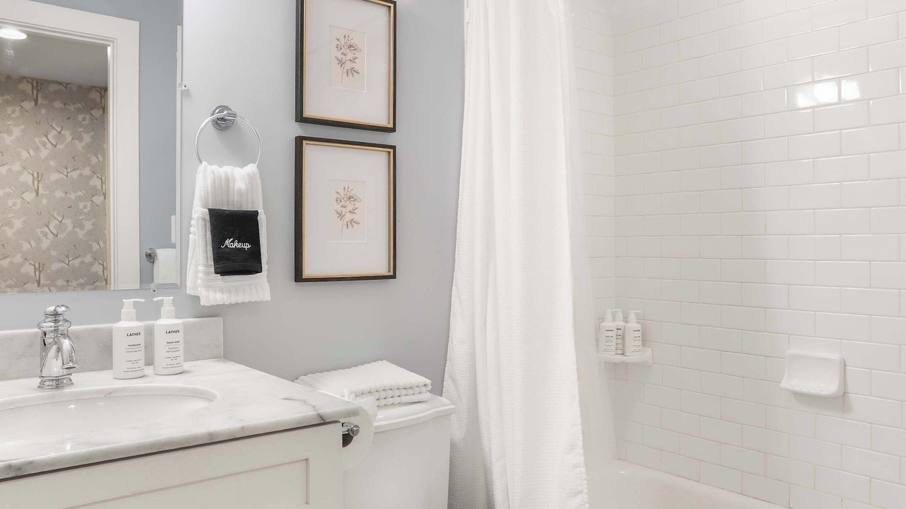 Photo of Bathroom in Capitol Hill
