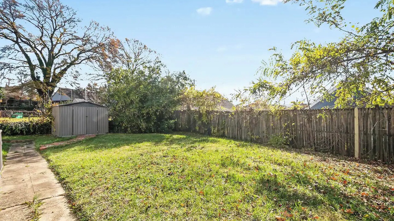 Photo of Outdoor in Greater Landover