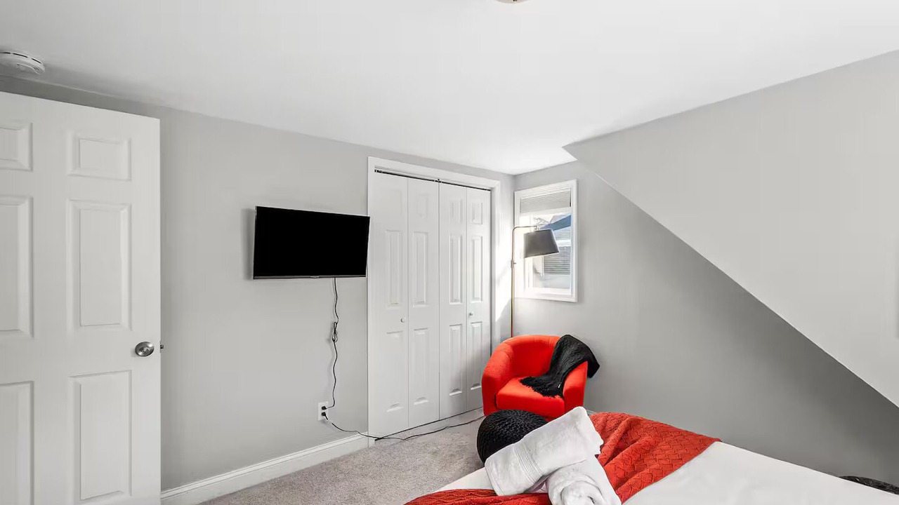 Photo of Bedroom in Greater Landover