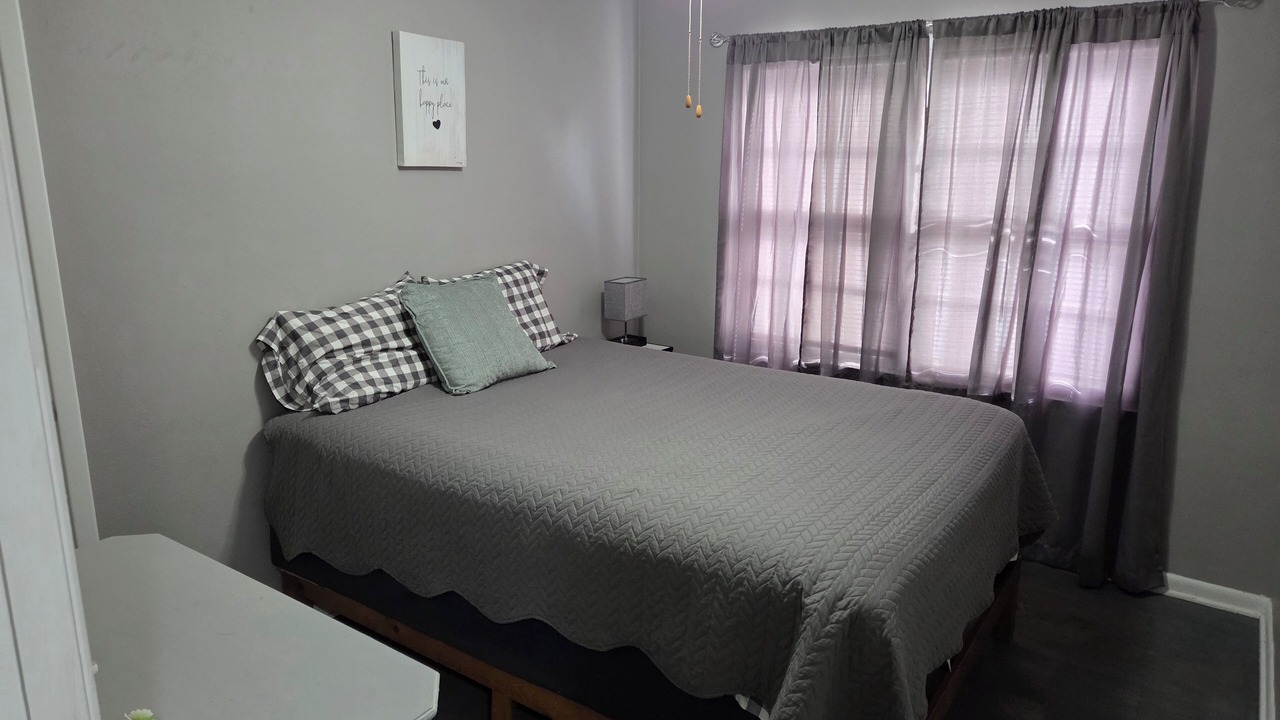 Photo of Bedroom in Springfield