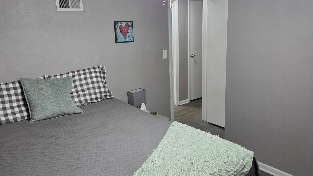 Photo of Bedroom in Springfield
