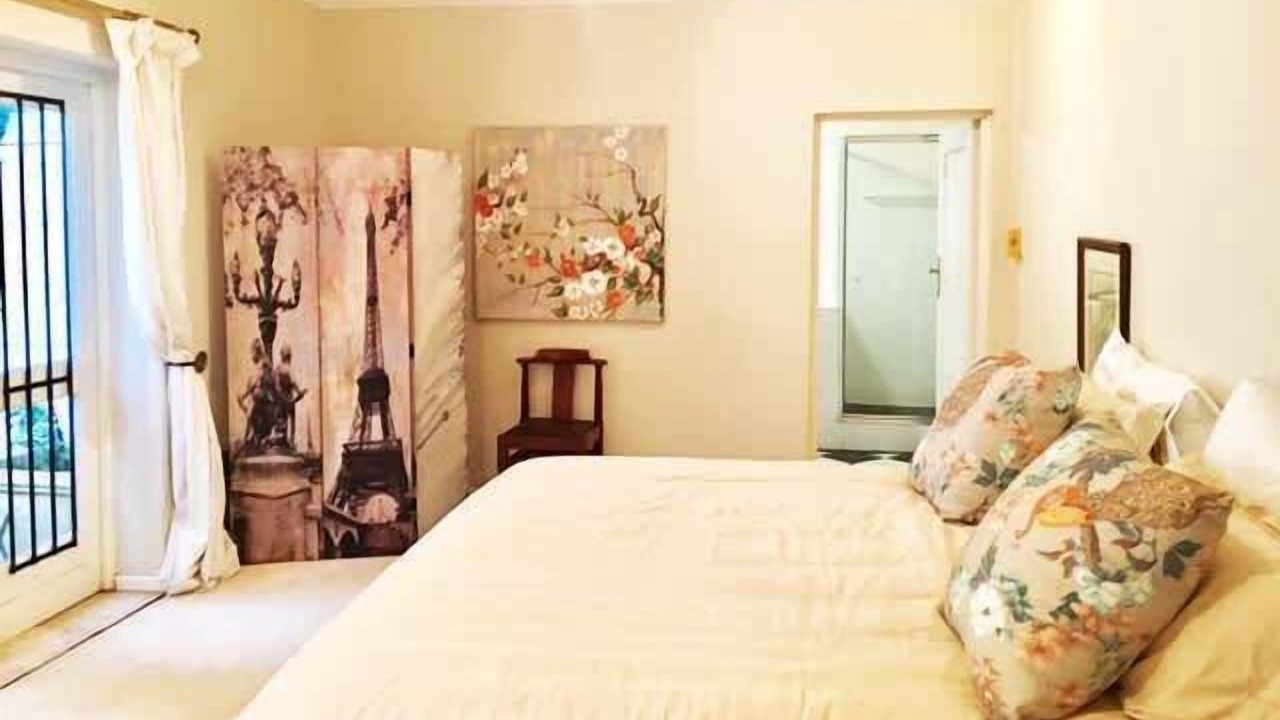 Photo of Bathroom in Greater Johannesburg Metropolitan Area
