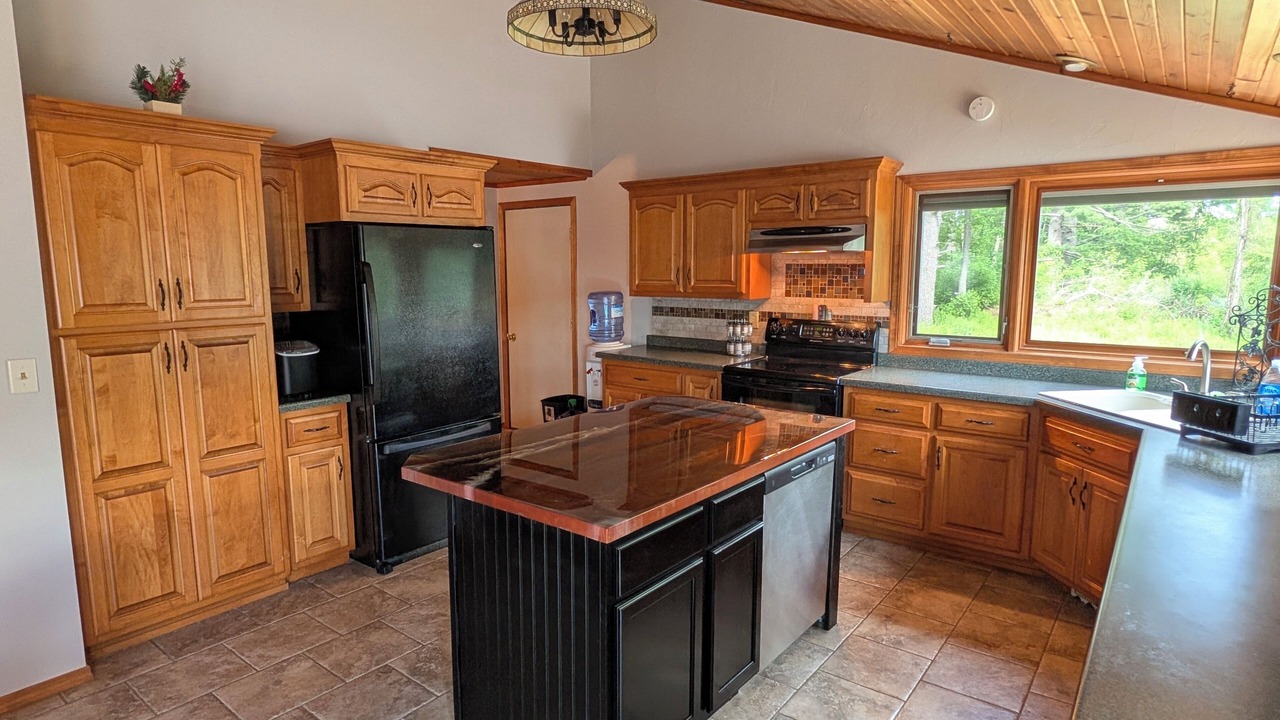 Photo of Kitchen in Abrams