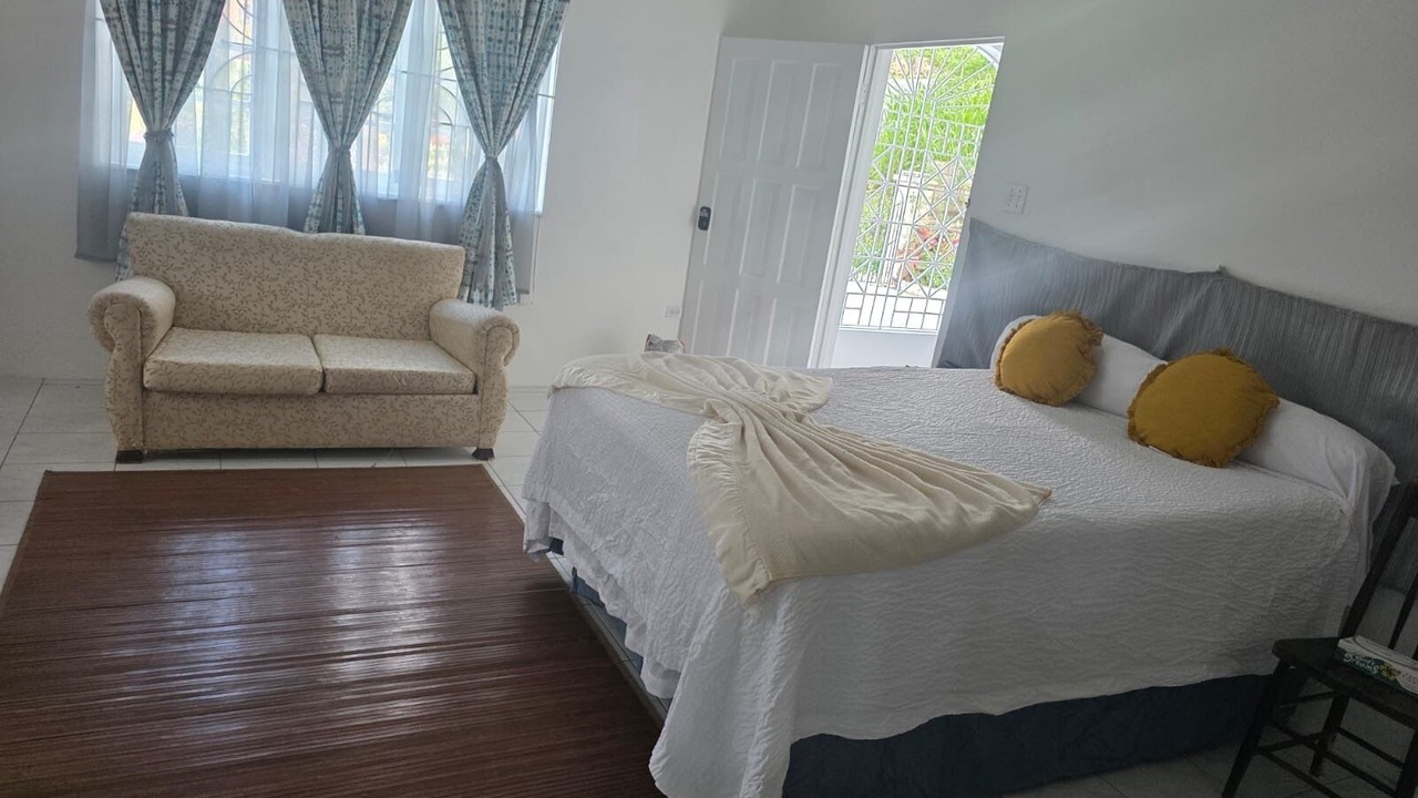 Photo of Bedroom in Salt Gut