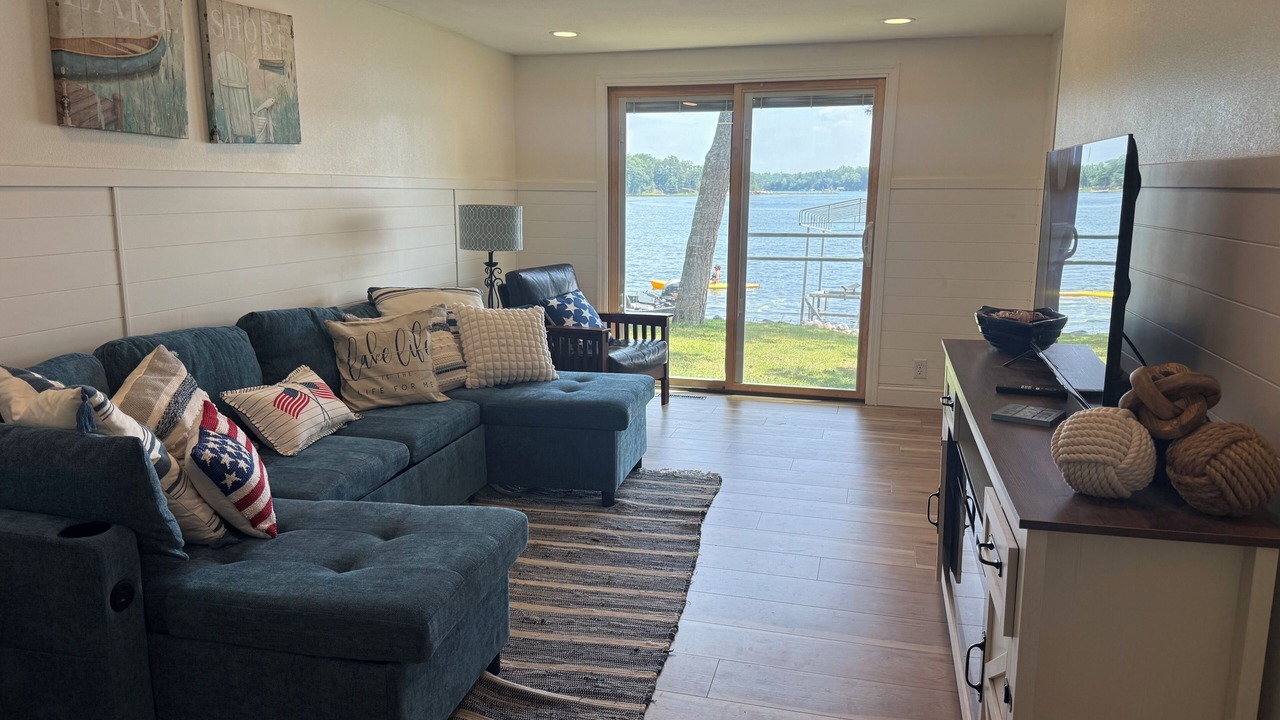 Photo of Livingroom in Wild Rose