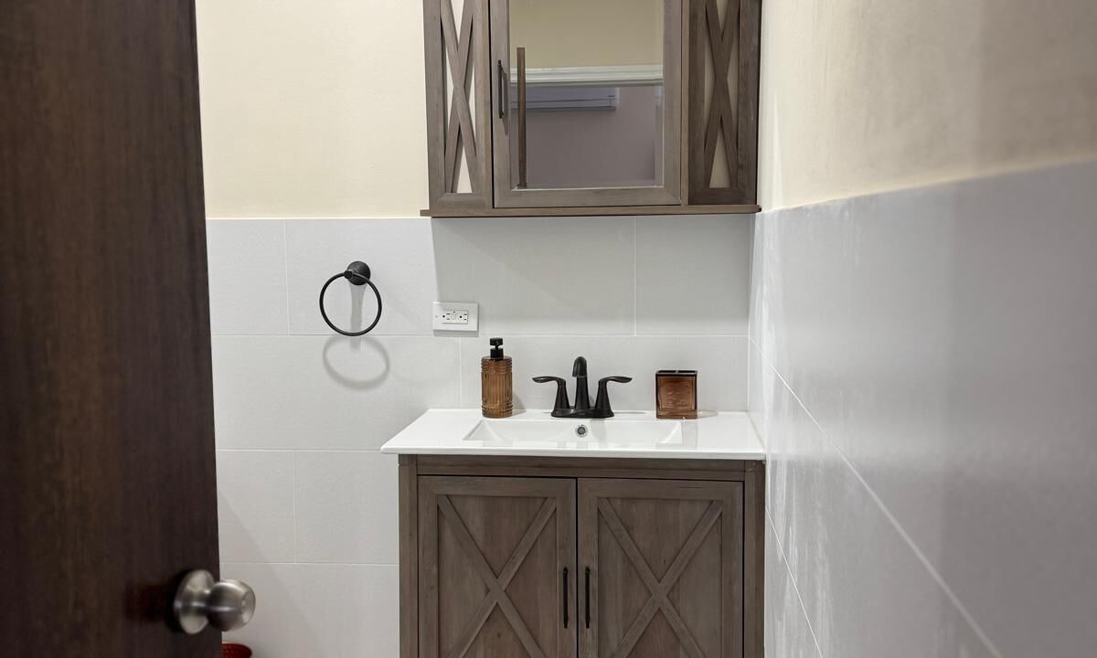 Photo of Bathroom in The Quarter
