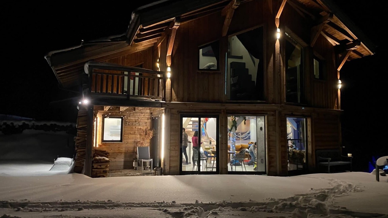 Photo of Outdoor in Seez