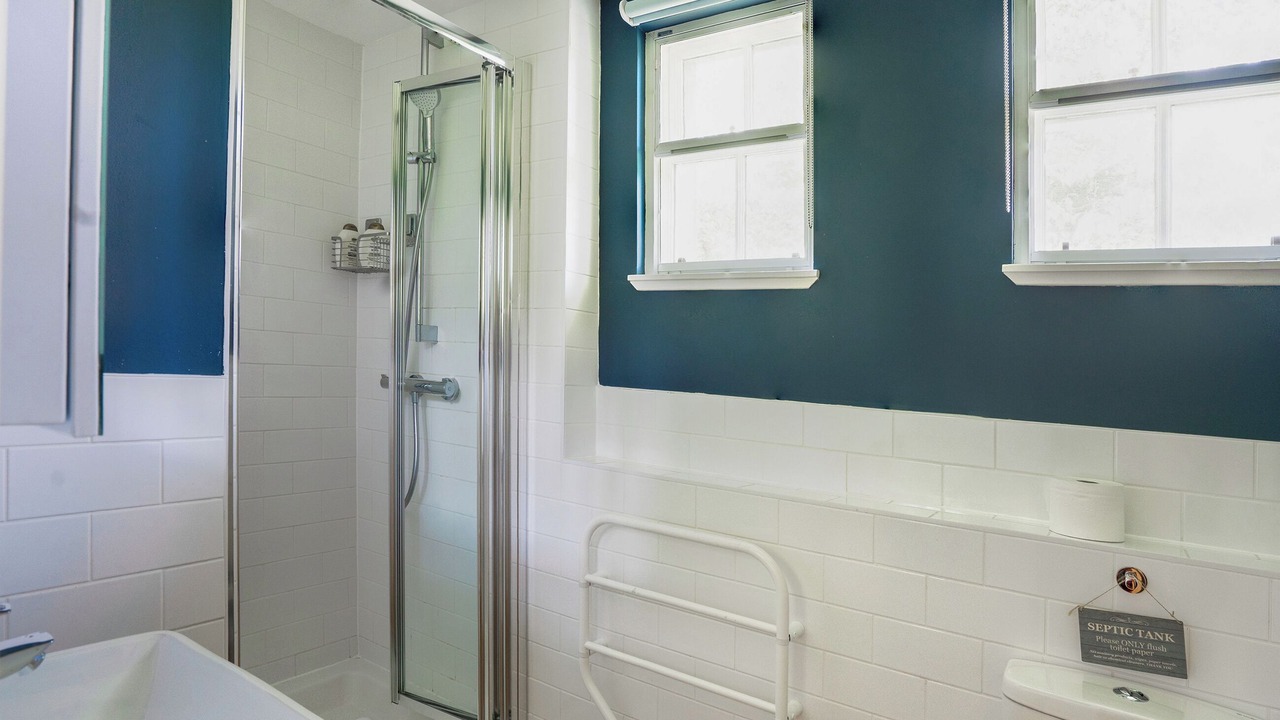 Photo of Bathroom in Penicuik