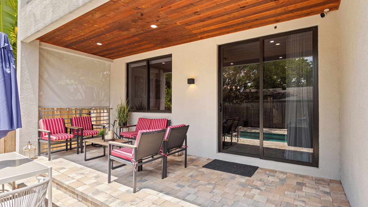 Photo of Patio Balcony in Tarpon River
