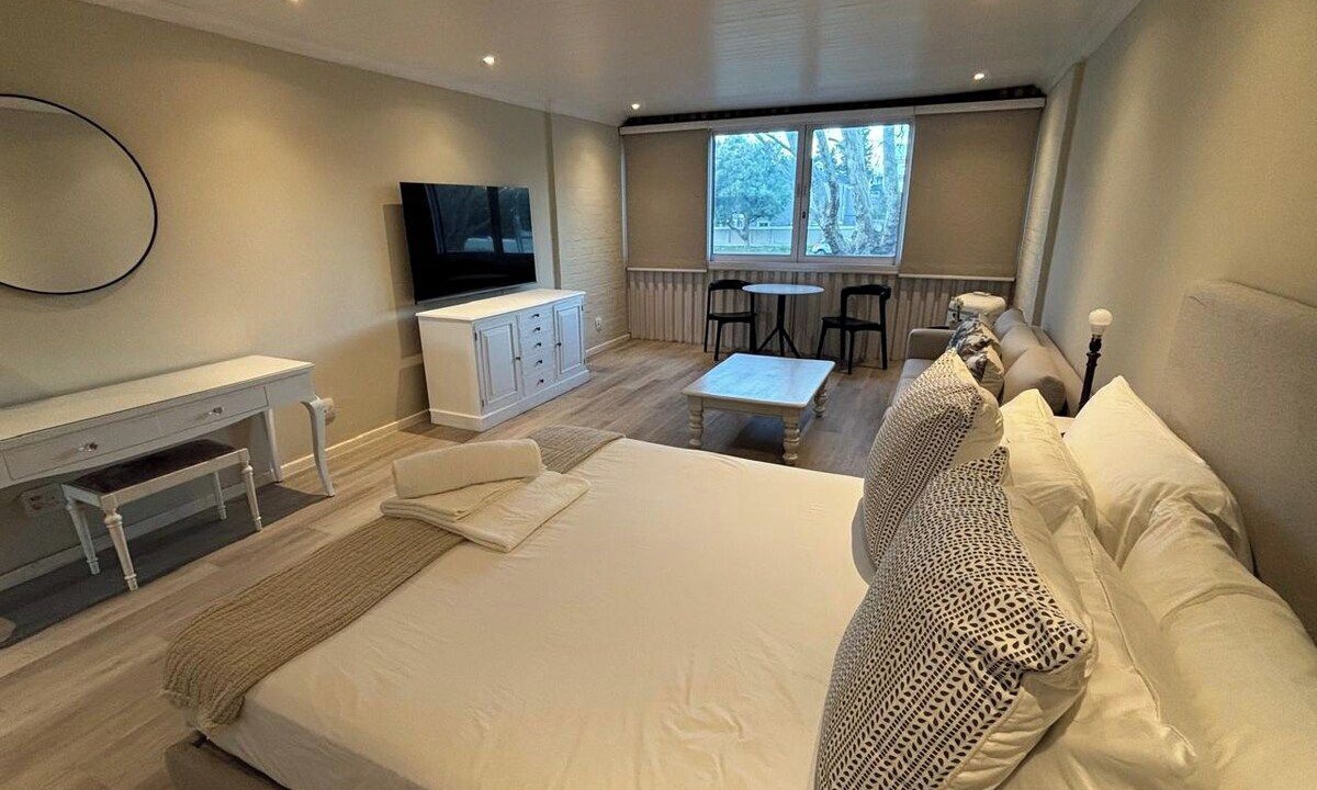 Photo of Bedroom in Stellenbosch Central
