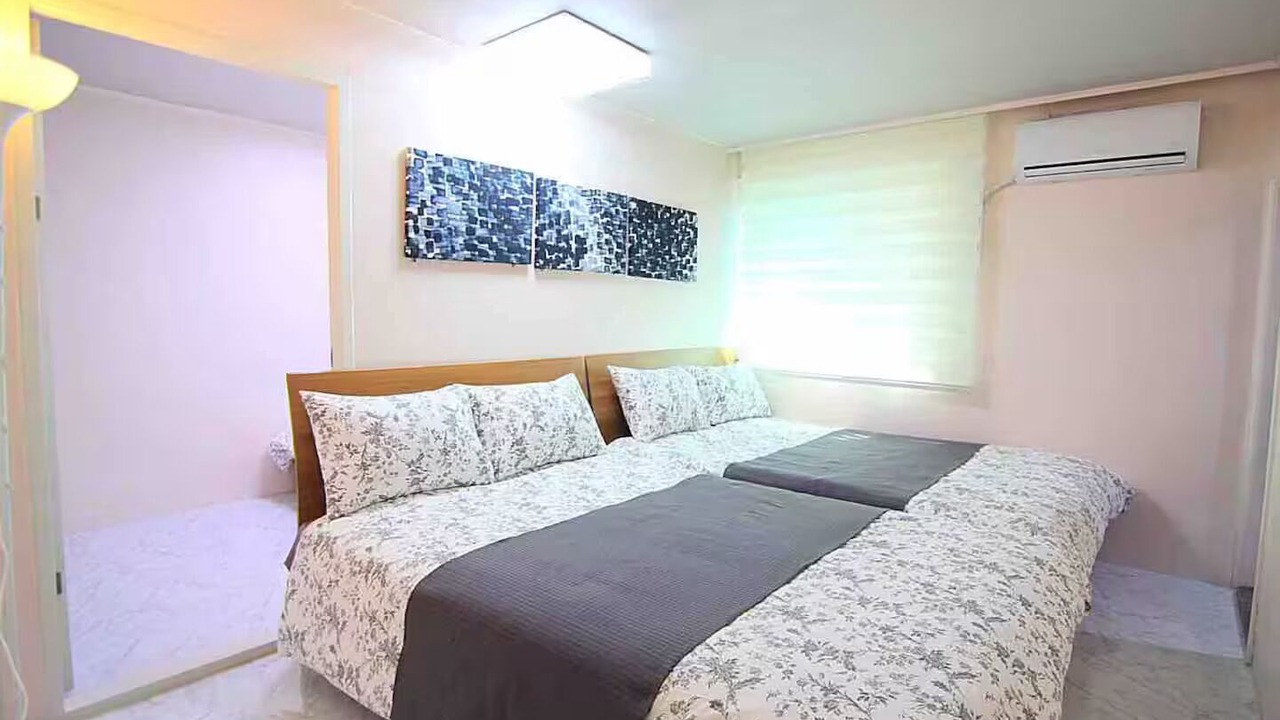Photo of Bedroom in Seogyo-dong