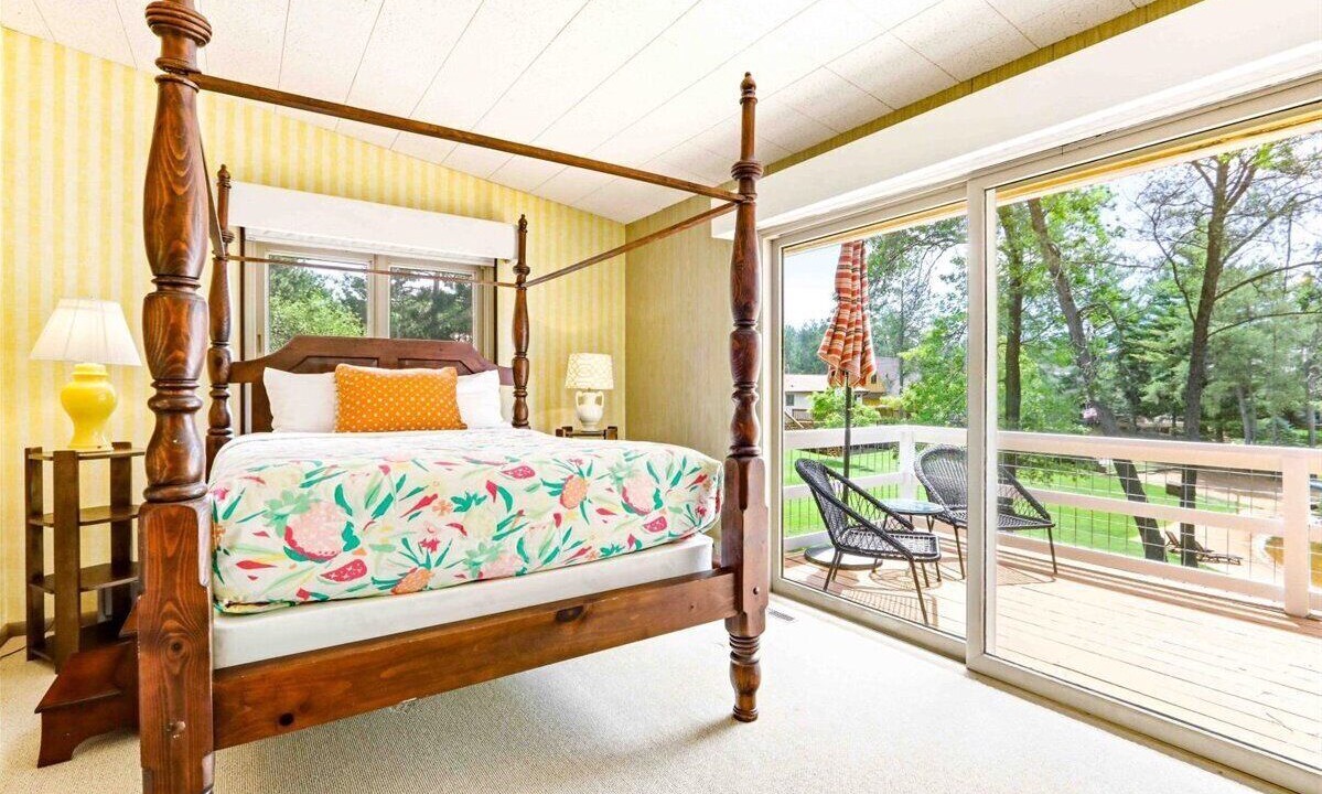 Photo of Bedroom in Nekoosa