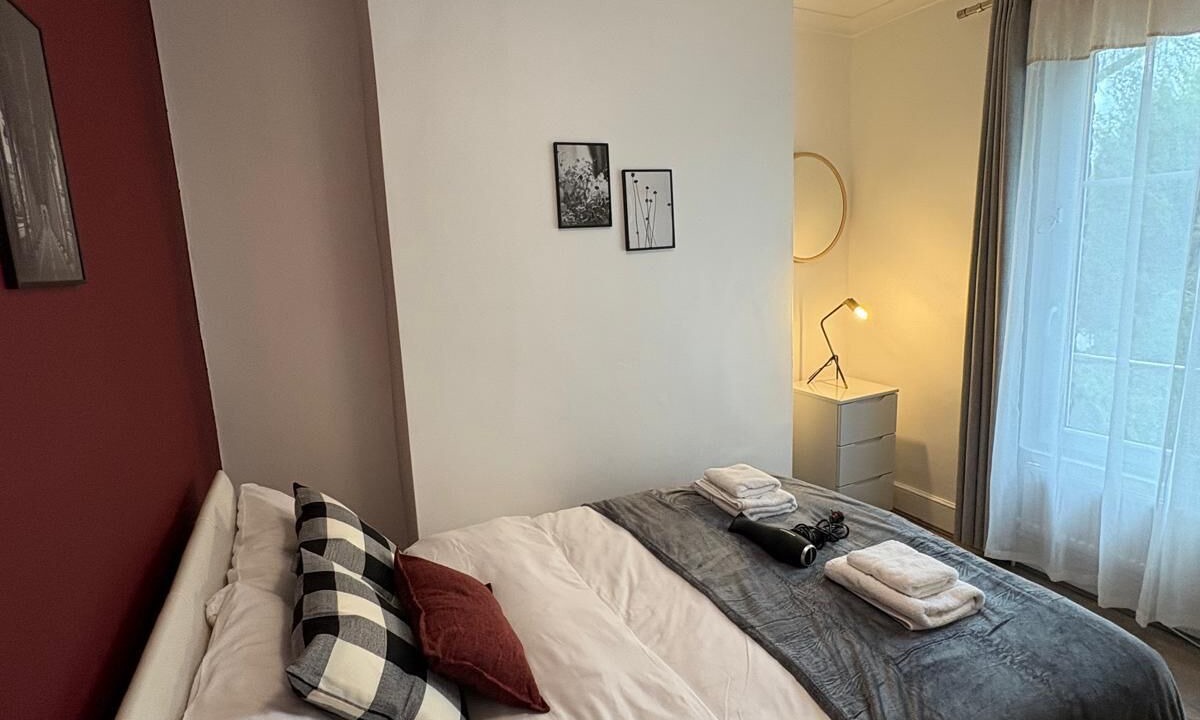 Photo of Bedroom in Highbury West