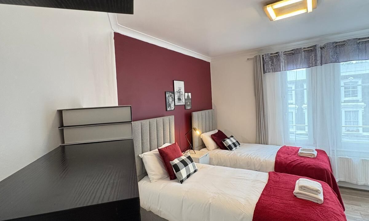 Photo of Bedroom in Highbury West