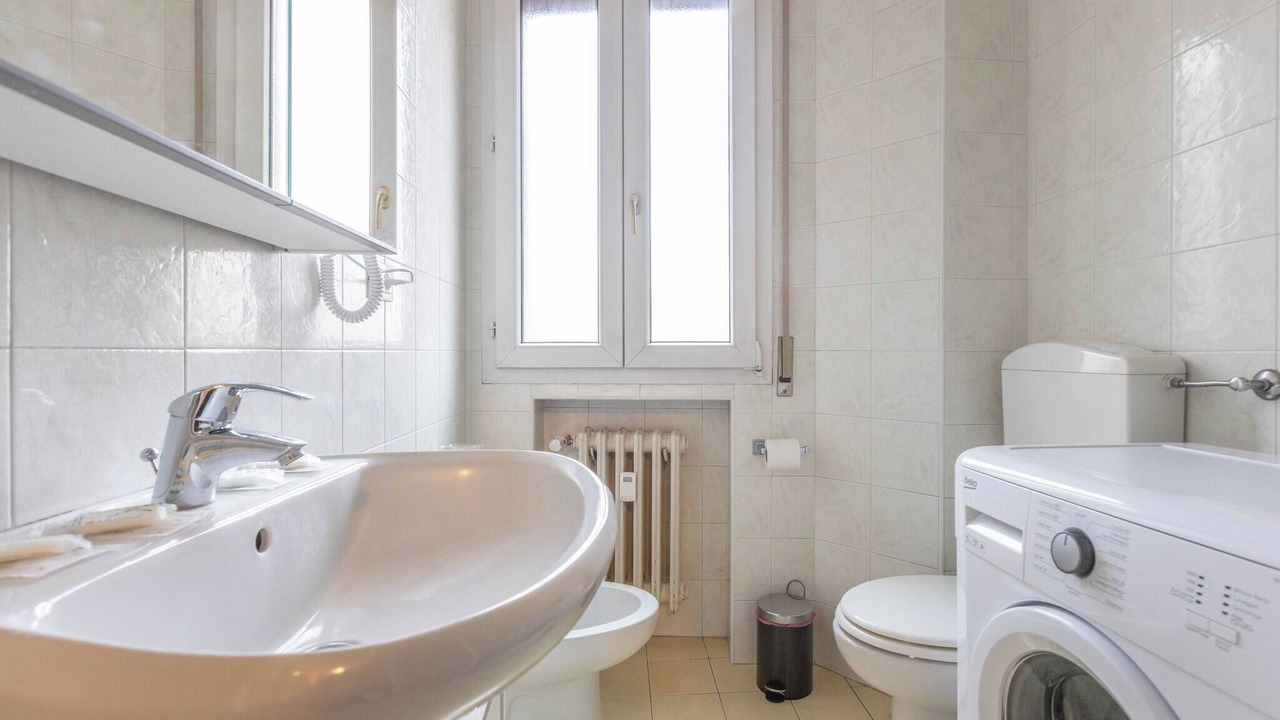 Photo of Bathroom in Bolognina