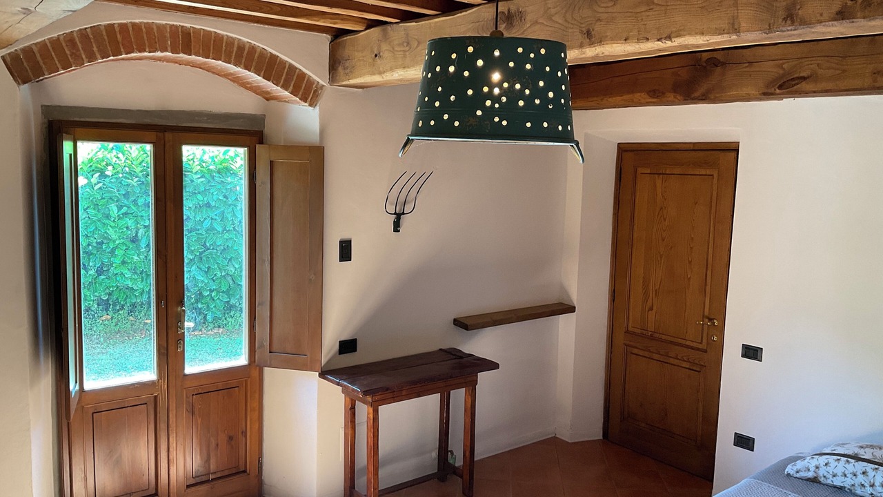 Photo of Bedroom in Molezzano