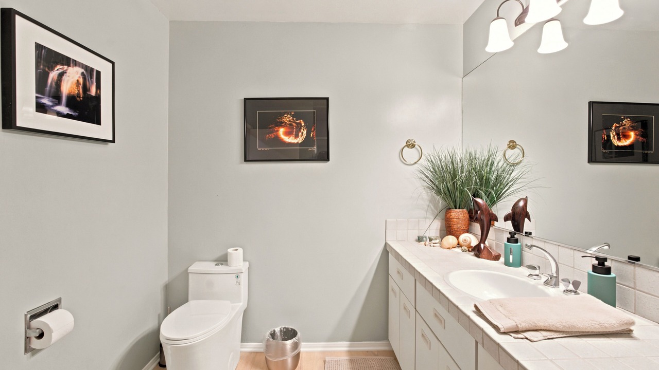 Photo of Bathroom in Carpinteria