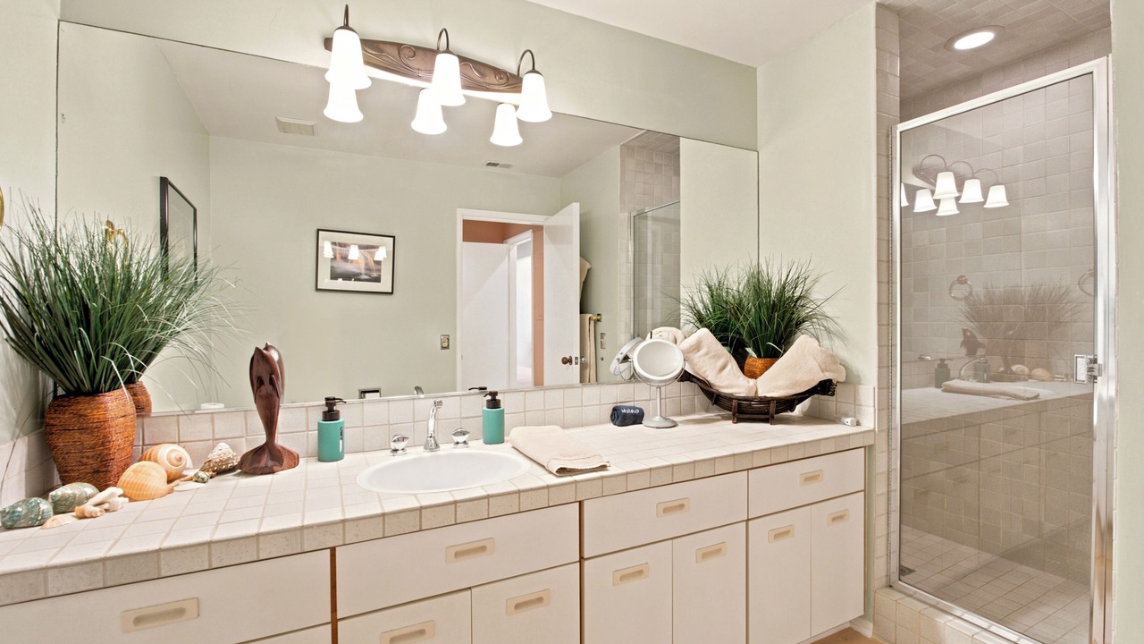 Photo of Bathroom in Carpinteria