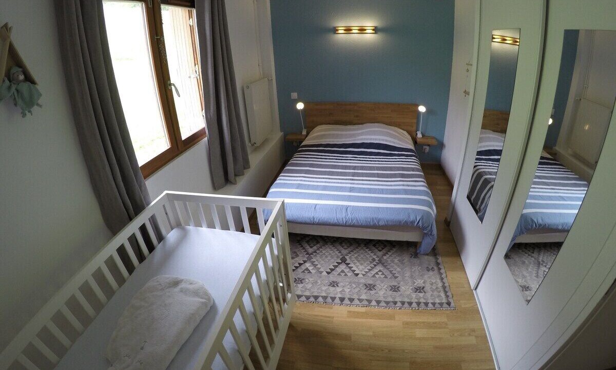 Photo of Bedroom in Montmin