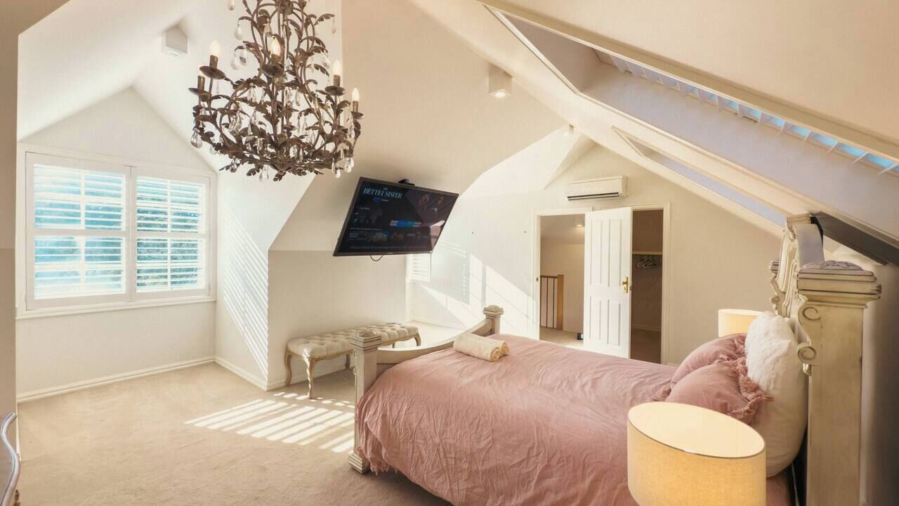 Photo of Bedroom in Upper Ferntree Gully