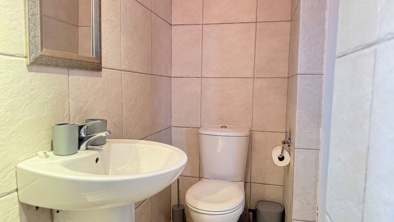 Photo of Bathroom in Greater Johannesburg Metropolitan Area