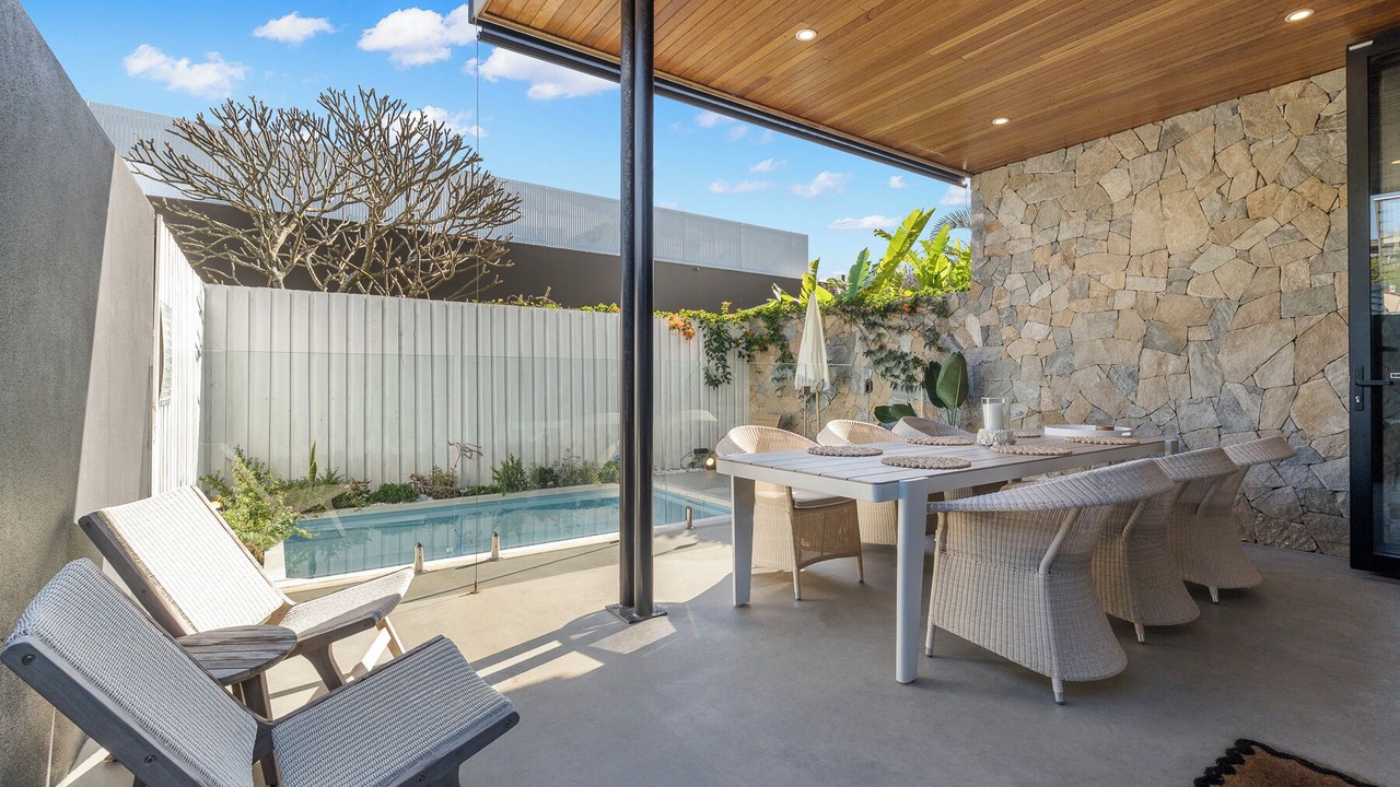 Photo of Outdoor in Mermaid Beach