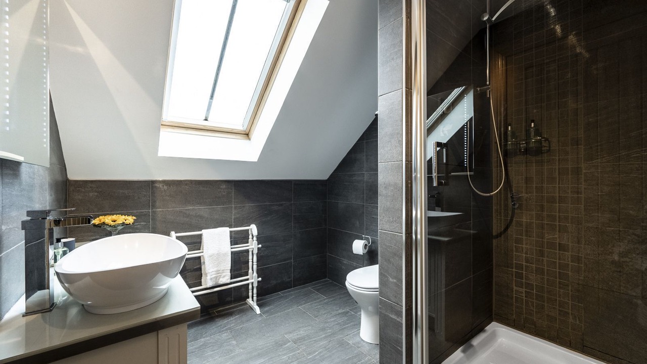 Photo of Bathroom in Kirknewton