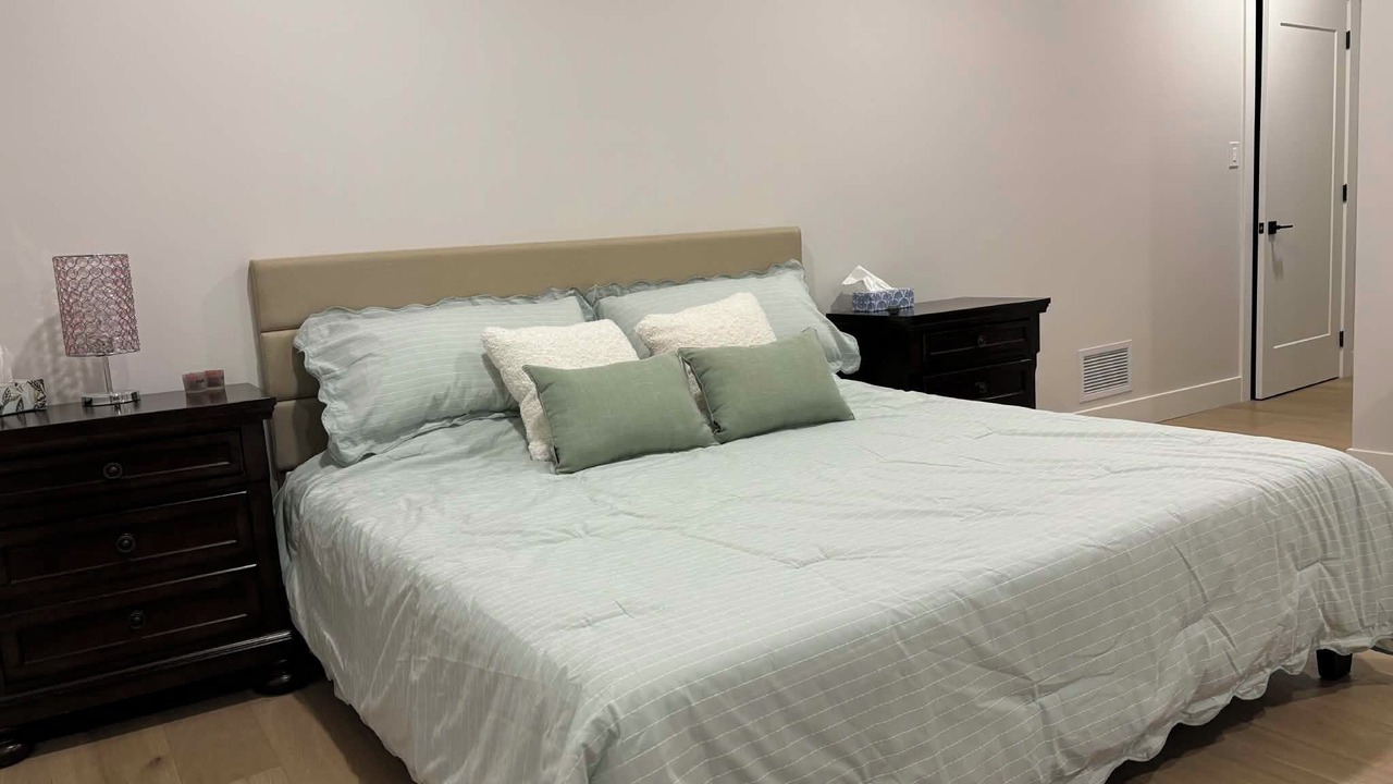 Photo of Bedroom in Cape Traverse
