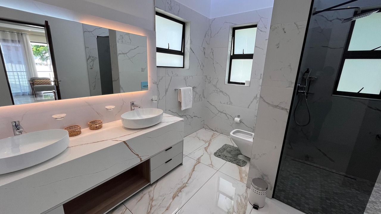 Photo of Bathroom in Greater Johannesburg Metropolitan Area