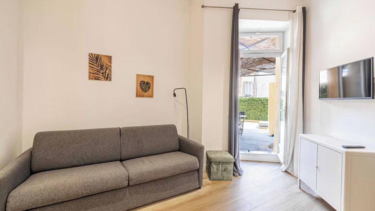 Photo of Livingroom in Old Town