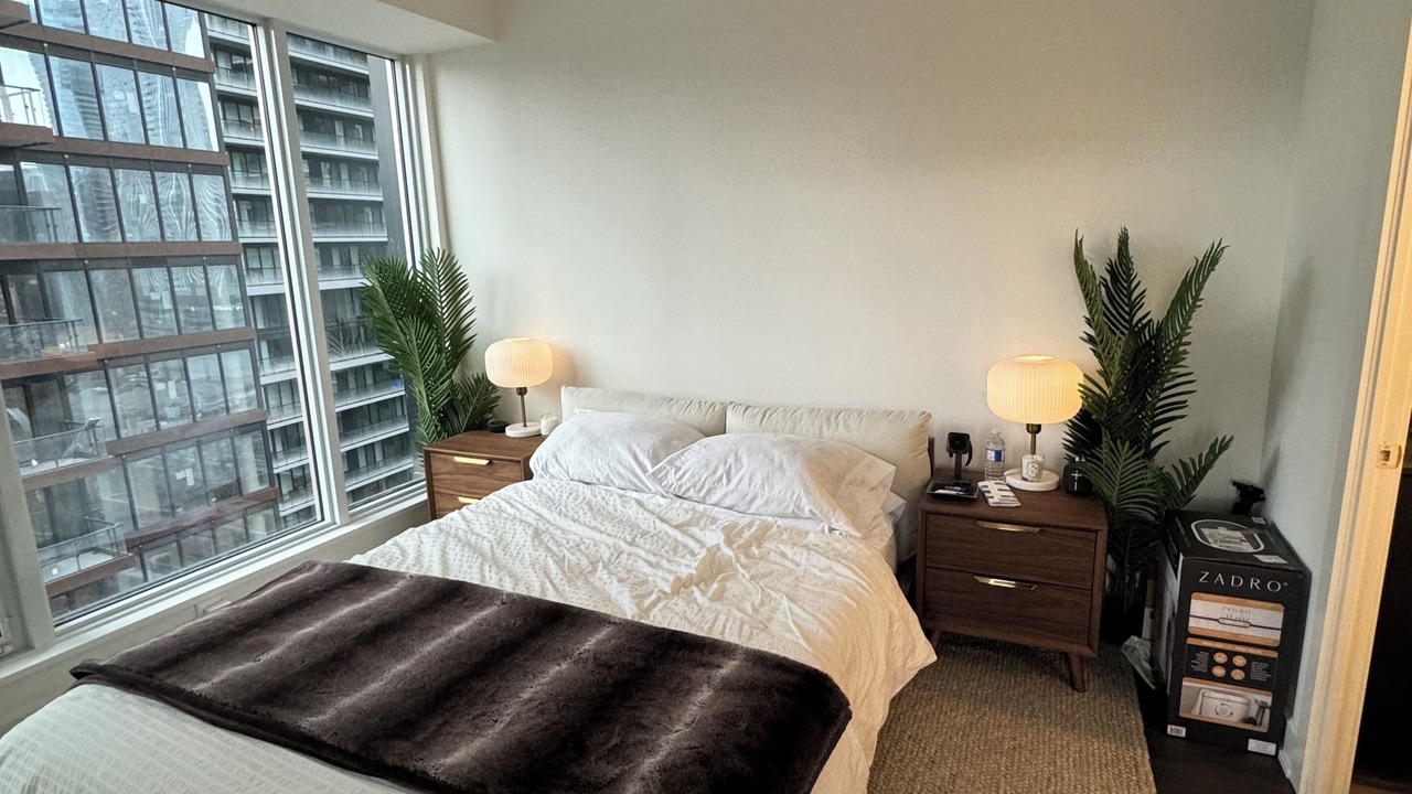 Photo of Bedroom in Toronto Entertainment District