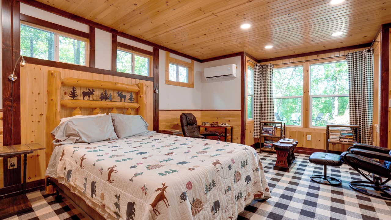 Photo of Bedroom in Park Rapids