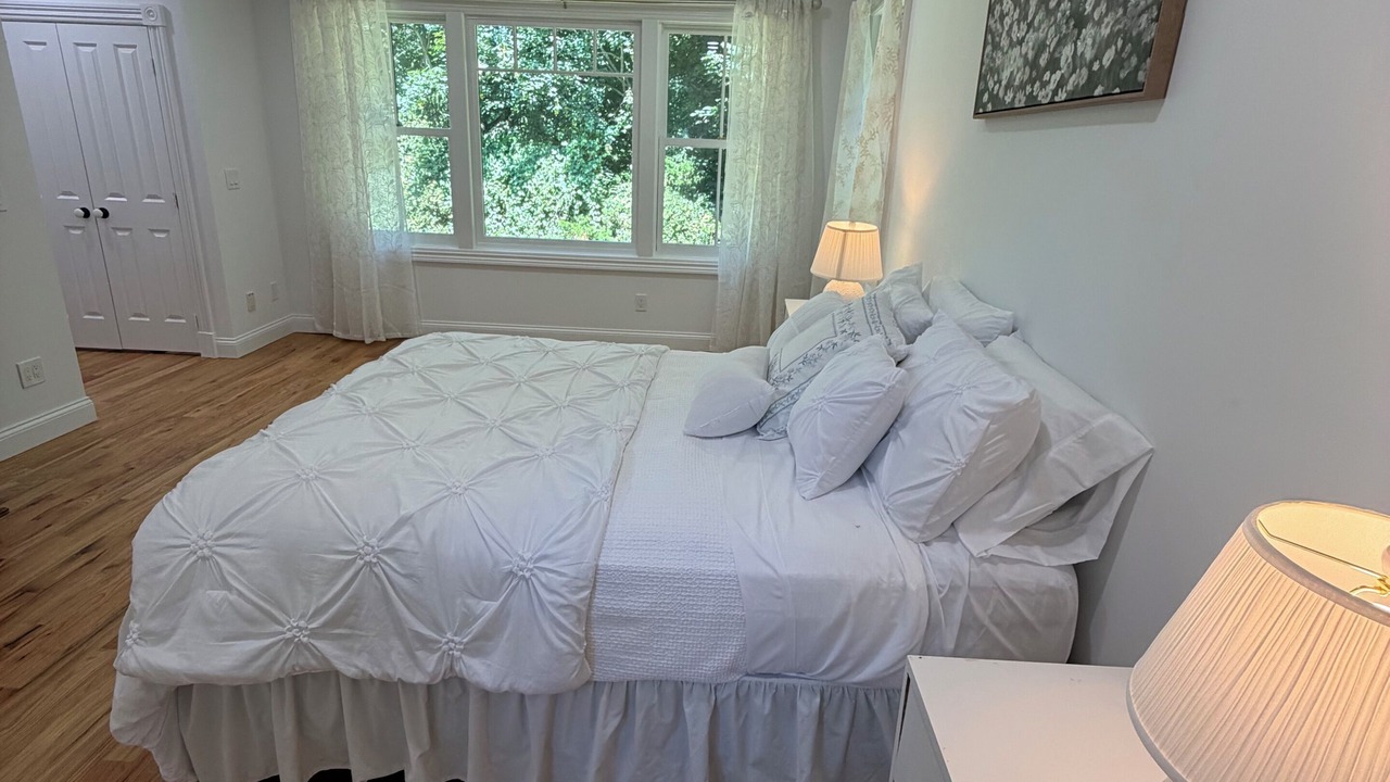 Photo of Bedroom in Shelter Island