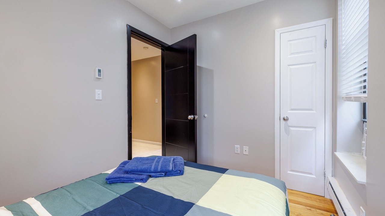 Photo of Bedroom in Manhattan Valley