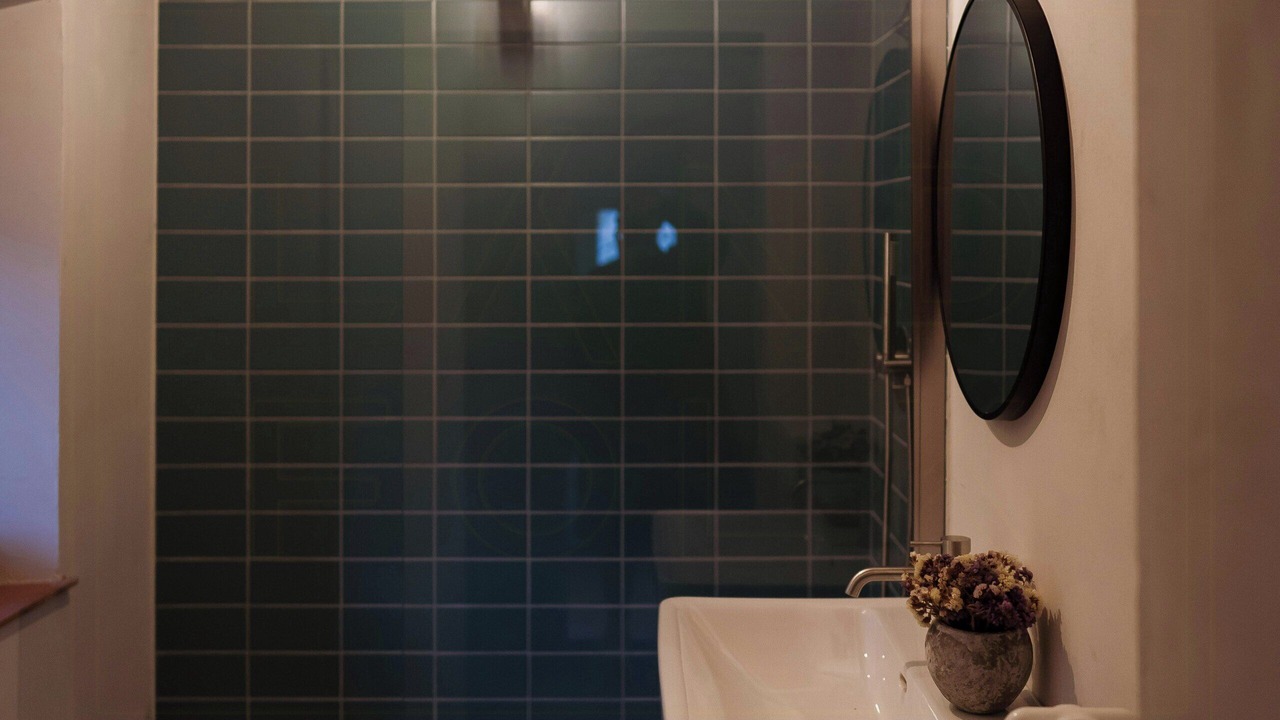 Photo of Bathroom in Poppi