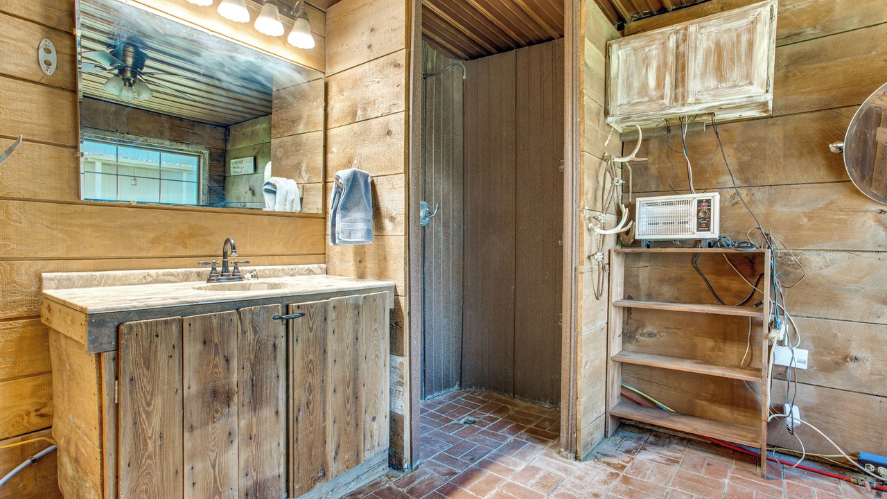 Photo of Bathroom in Frederick