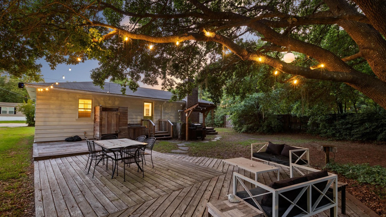 Photo of Outdoor in Mount Pleasant