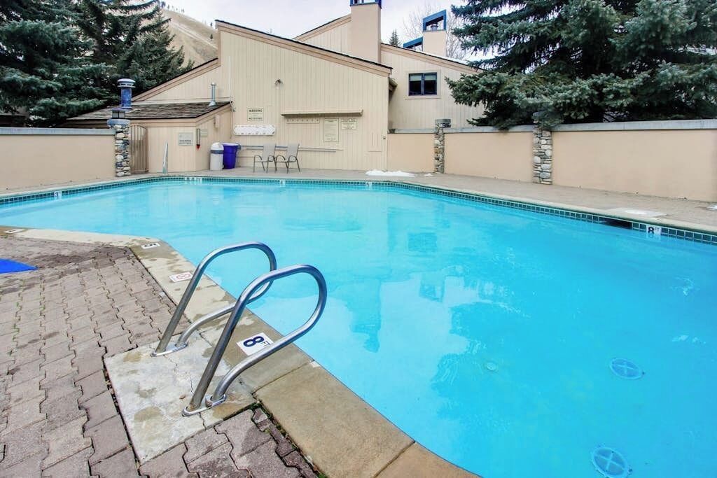 Photo of Outdoor in Warm Springs