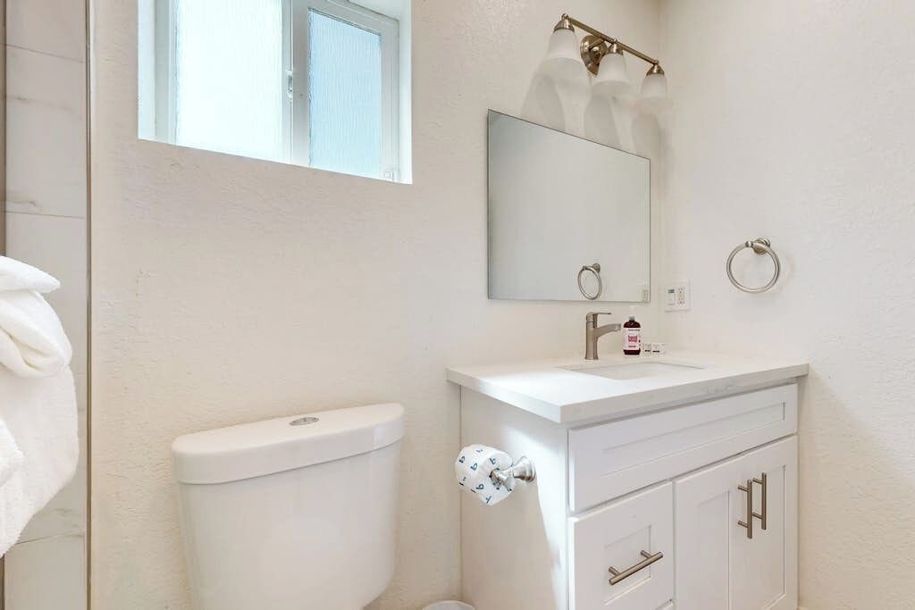 Photo of Bathroom in Santa Ana Heights