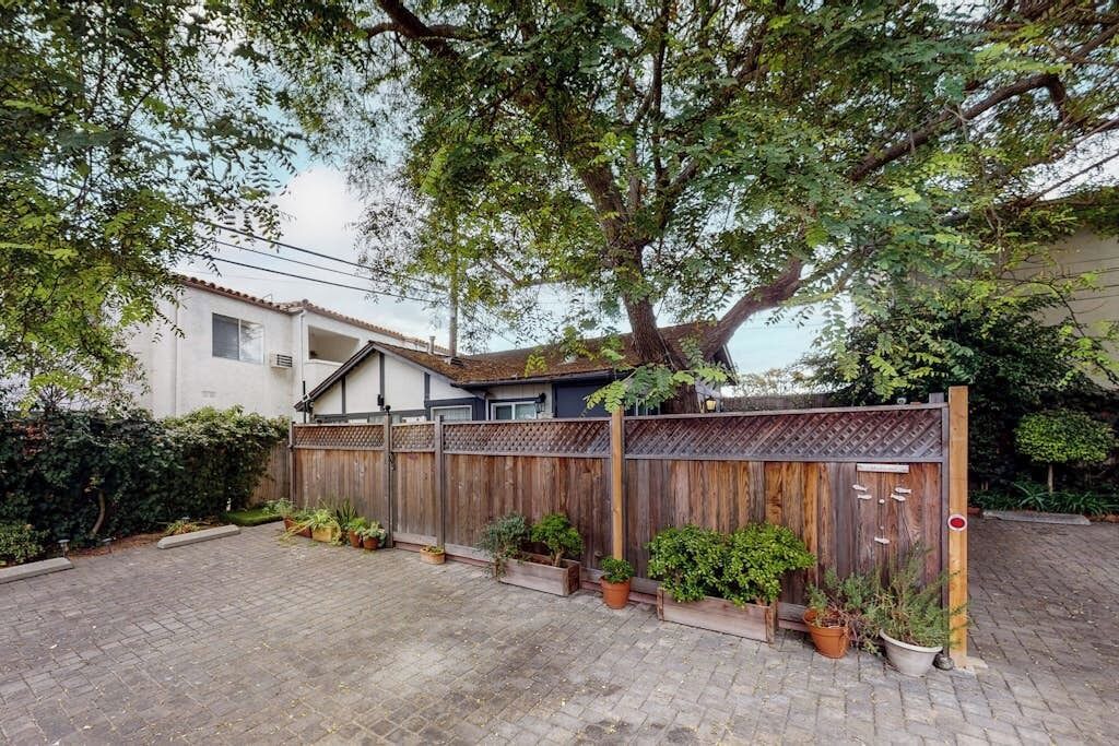 Photo of Outdoor in East Beach