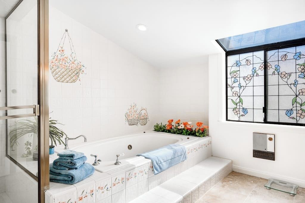 Photo of Bathroom in Hollywood Beach
