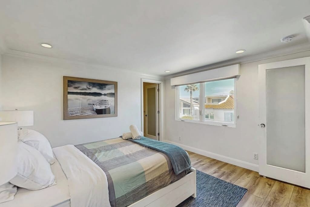 Photo of Bedroom in Hollywood Beach