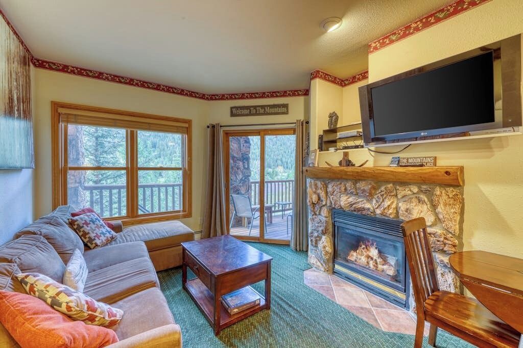 Photo of Livingroom in Mountain House