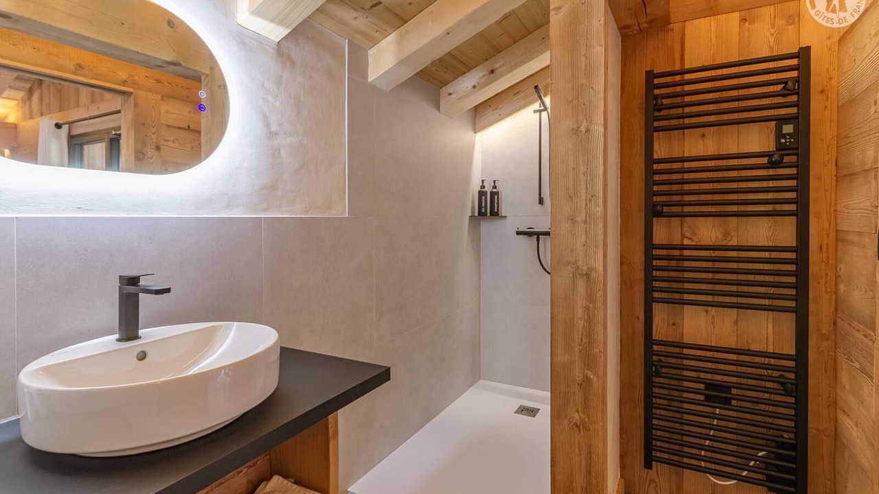 Photo of Bathroom in Saint-Nicolas-la-Chapelle